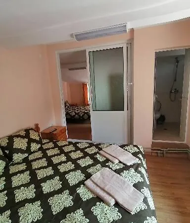 Shipkovo Hills בית הארחה